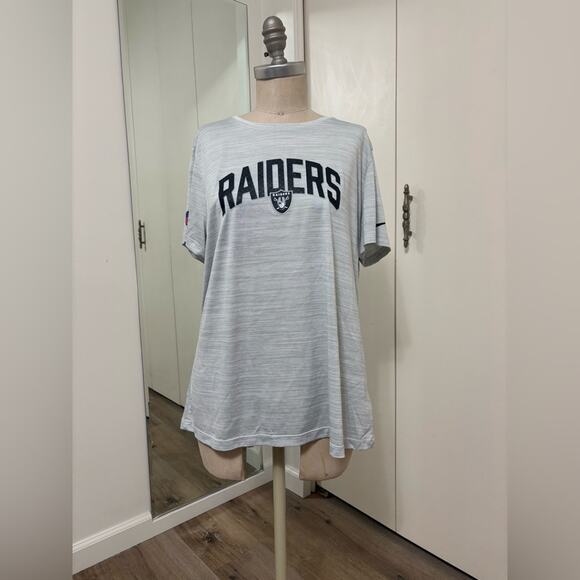 Raiders Woman’s Gray The Nike Tee  Dri-FIT Shirt XL - Picture 1 of 4